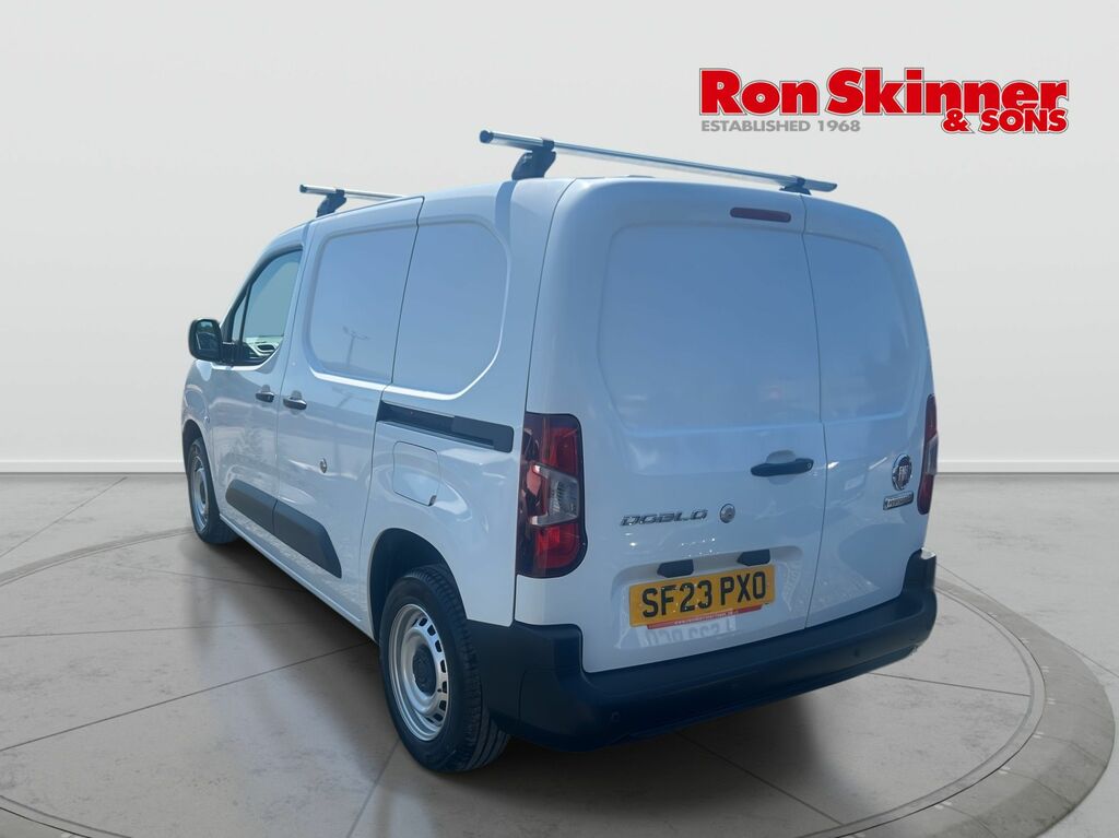 Fiat Doblo 1.5 Bluehdi 650Kg Panel Van Swb White #3