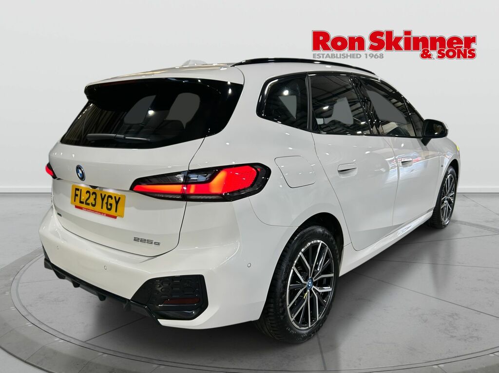 BMW 2 Series Active Tourer 1.5 225Xe 16.3Kwh M Sport Mpv Plug-in H FL23YGY White #4