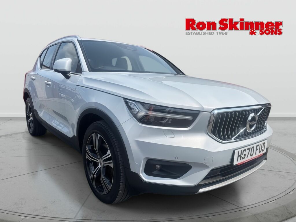 Volvo XC40 2.0 B4 Mhev Inscription Pro Suv Hybrid Silver