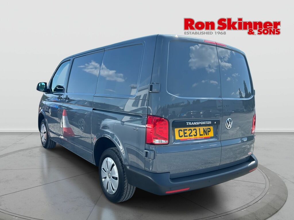 Volkswagen Transporter 2.0 Tdi T28 Startline Panel Van CE23LNP Grey #4