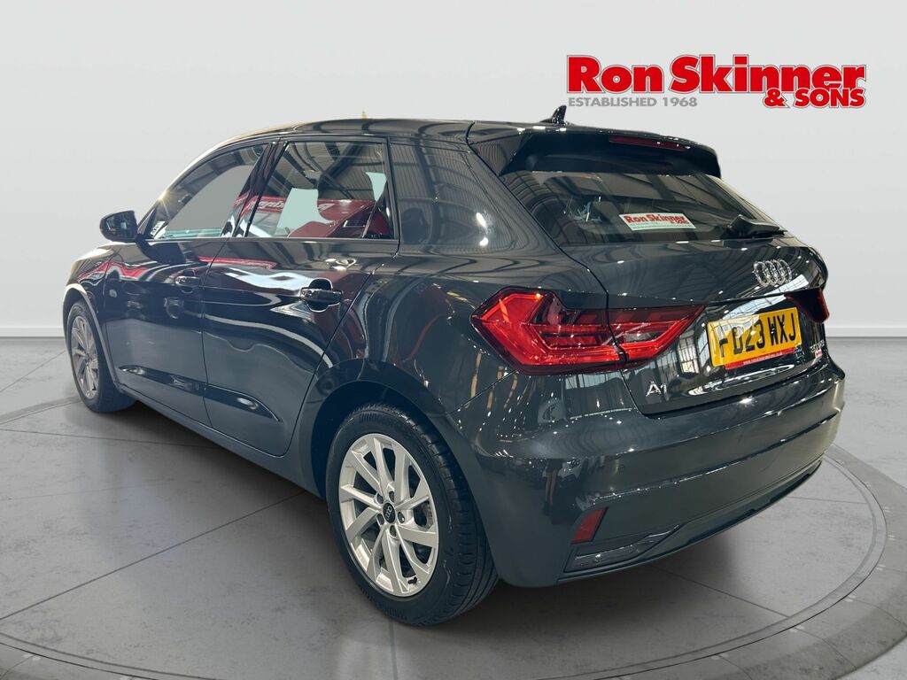 Audi A1 1.0 Tfsi 30 Sport Sportback S Tronic Eu FD23WXJ Grey #3