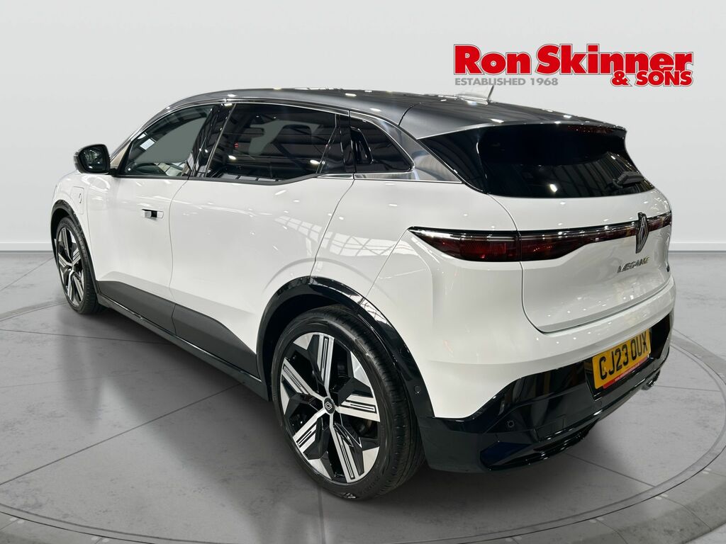 Renault Megane E-Tech 60Kwh Iconic Hatchback Optimum White #3