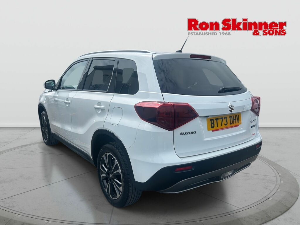 Suzuki Vitara 1.5 Sz5 Suv Hybrid Ags Euro 6 Ss BT73DHV White #3