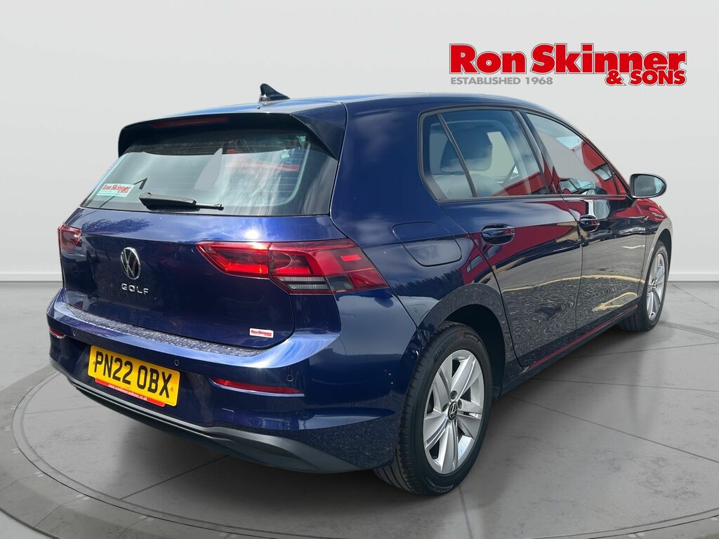 Volkswagen Golf 2.0 Tdi Life Hatchback Euro 6 S PN22OBX Blue #4