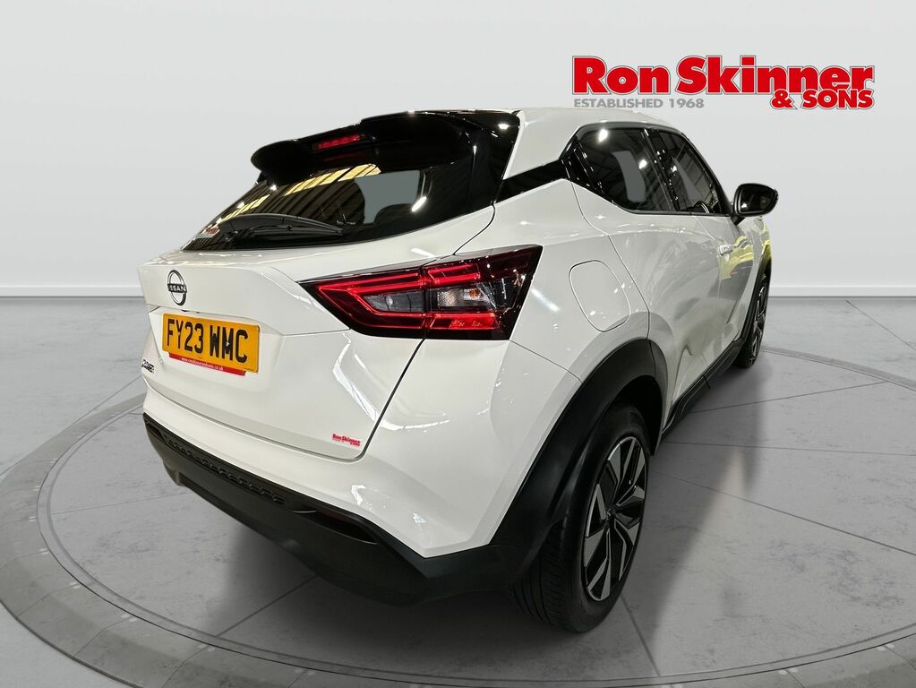 Nissan Juke 1.0 Dig-t Acenta Suv Euro 6 Ss FY23WMC White #3