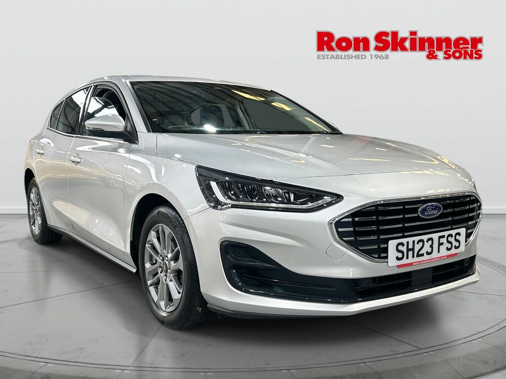 Ford Focus 1.0T Ecoboost Titanium Hatchback Silver