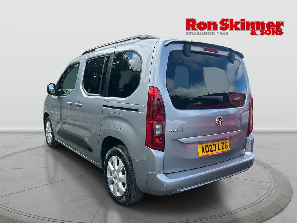 Vauxhall Combo-e Life 50Kwh Design Mpv 7.4Kw Charger Grey #2