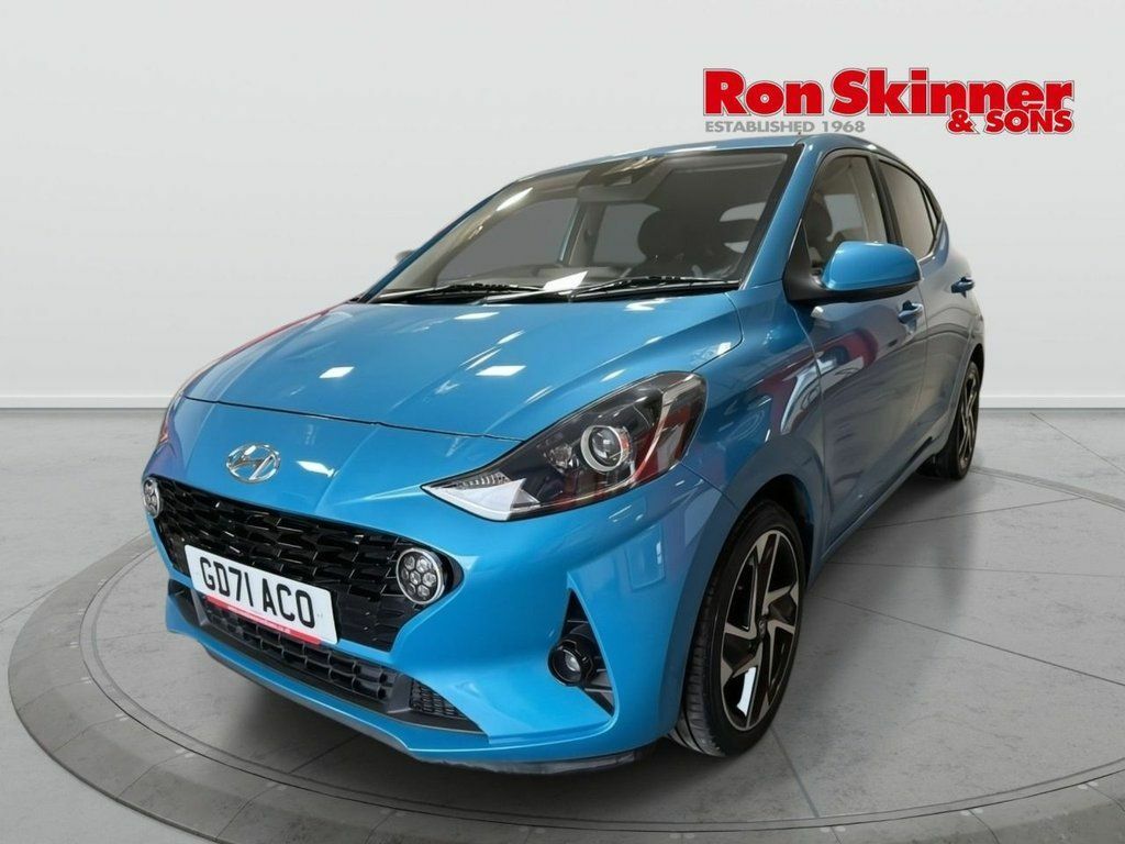 Hyundai I10 1.2 Premium Hatchback Euro 6 S GD71ACO Blue #2