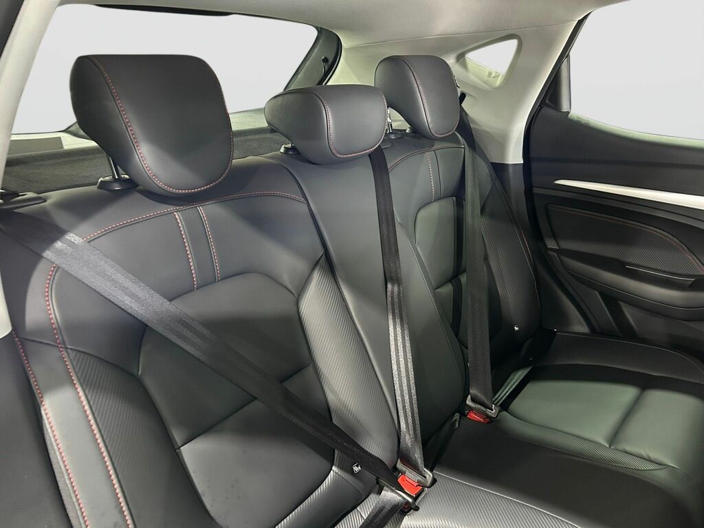 Suzuki Vitara 106Kw 49Kwh Motion Silver #6