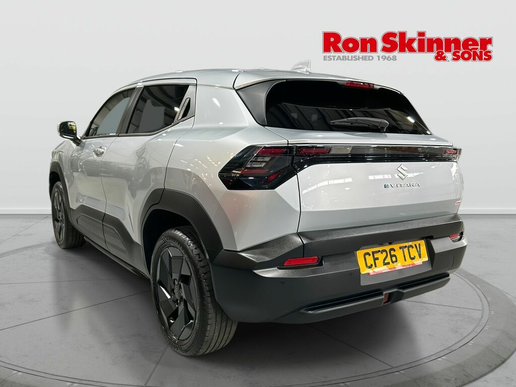 Suzuki Vitara 106Kw 49Kwh Motion Silver #3