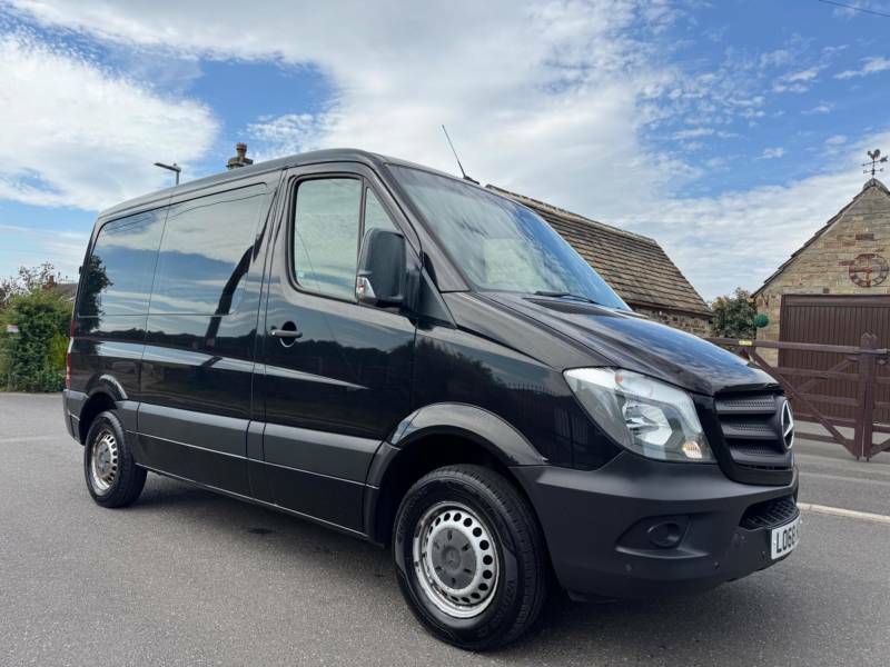 Mercedes-Benz Sprinter 2.1 211 Cdi Blueefficiency Panel Van 7G Black