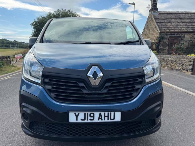 Renault Trafic 1.6 Dci 27 Business Swb Standard Roof Euro 6 Blue #2
