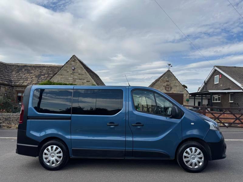 Renault Trafic 1.6 Dci 27 Business Swb Standard Roof Euro 6 Blue #3