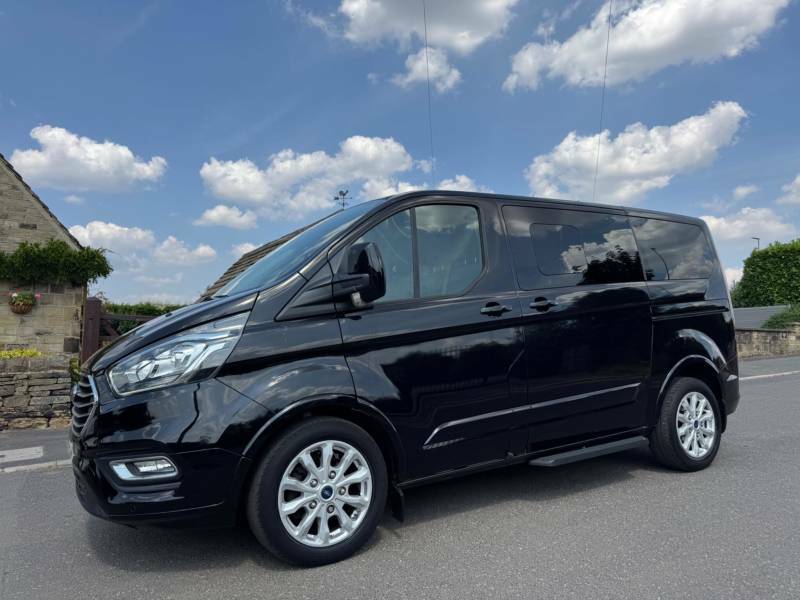 Ford Tourneo Custom 2.0 320 Ecoblue Titanium L1 Euro 6 Ss Black