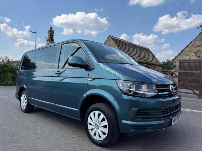 Volkswagen Transporter 2.0 Tdi T30 Trendline Dsg Fwd Swb Euro 6 Ss Green