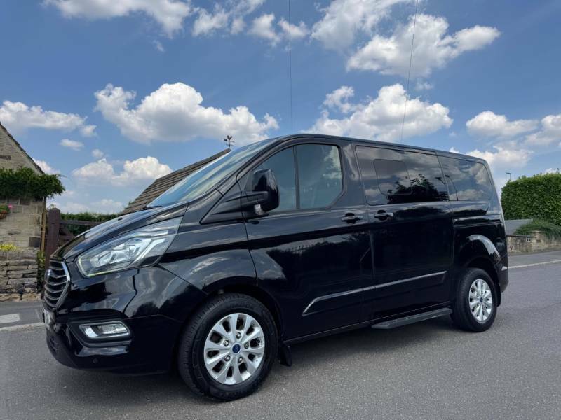 Ford Tourneo Custom 2.0 320 Ecoblue Titanium L1 Euro 6 Ss Black