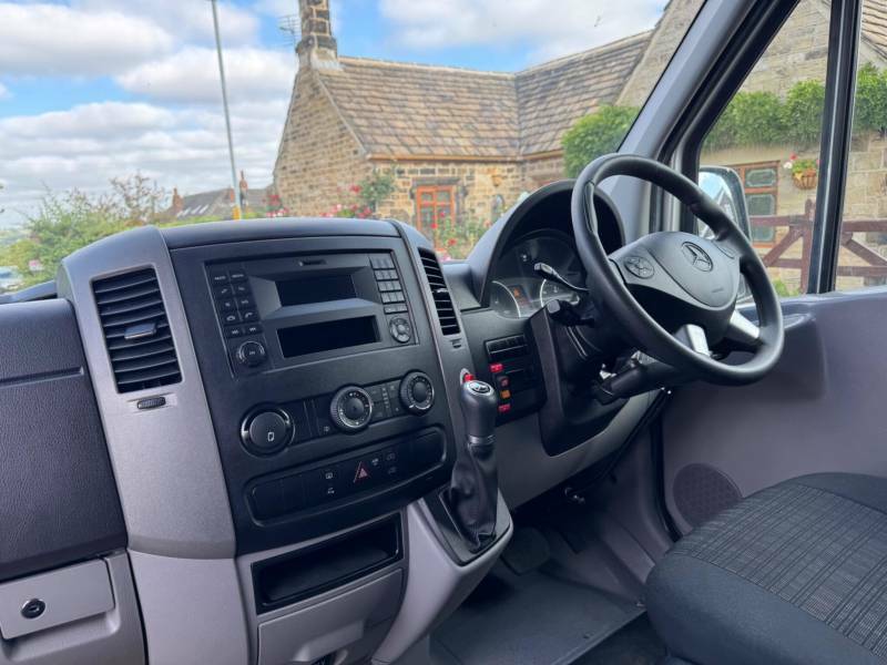 Mercedes-Benz Sprinter Campervan Panel White #11
