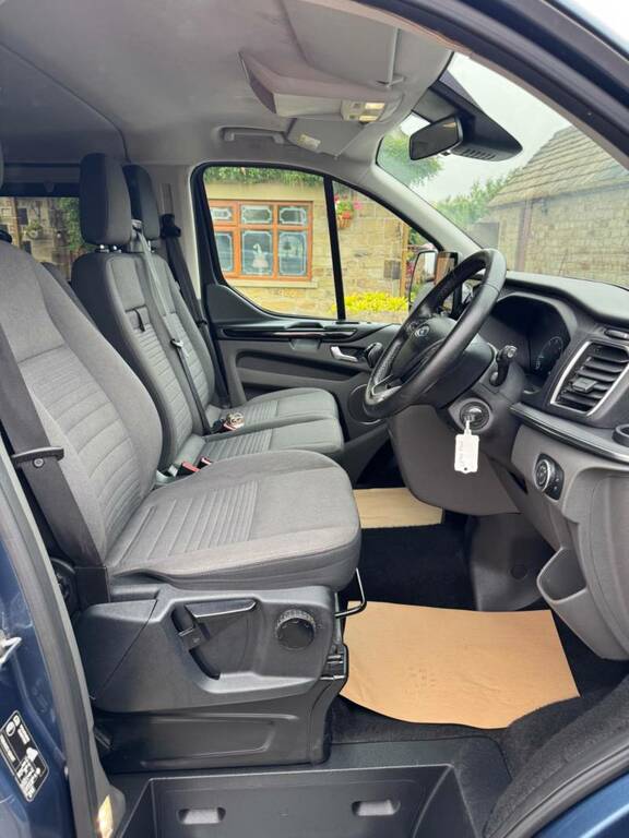 Ford Tourneo Custom Custom 2.0 320 Ecoblue White #11