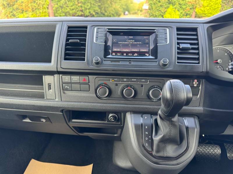 Volkswagen Transporter Shuttle Tdi Bluemotion Tech S Blue #10