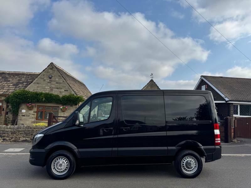 Mercedes-Benz Sprinter  White #9