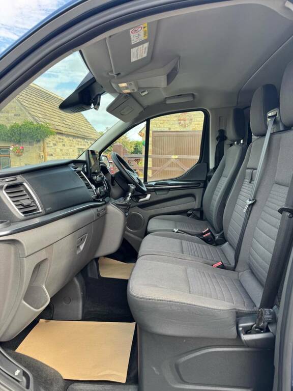 Ford Tourneo Custom 310 Ecoblue Titanium Silver #10