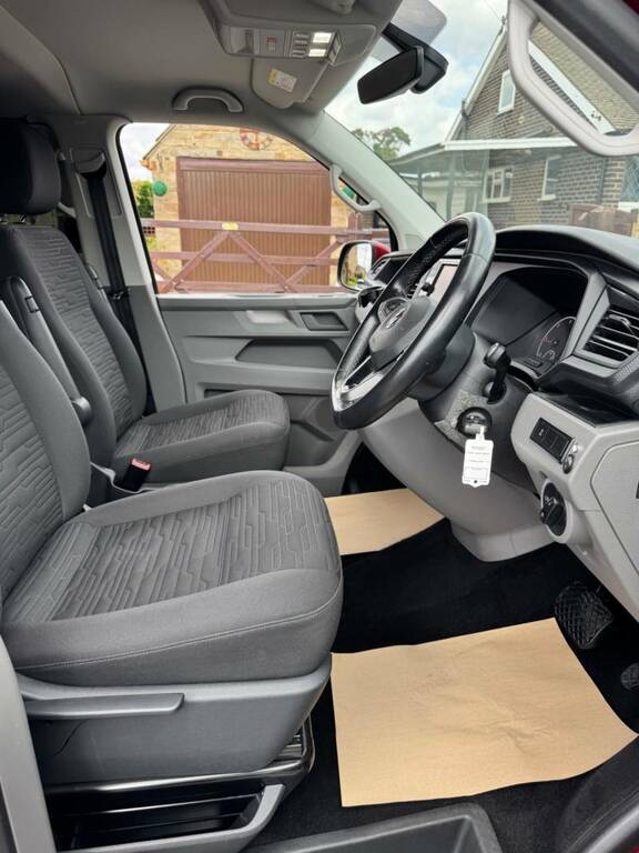 Volkswagen Transporter Shuttle 2.0 Tdi Se Dsg Lwb Euro 6 Ss Red #5
