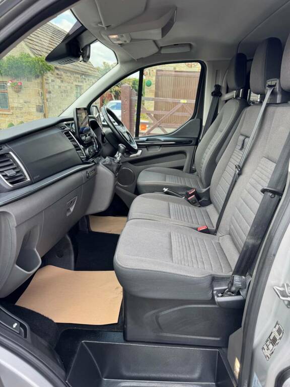 Ford Tourneo Custom Custom 320 Titanium Silver #9