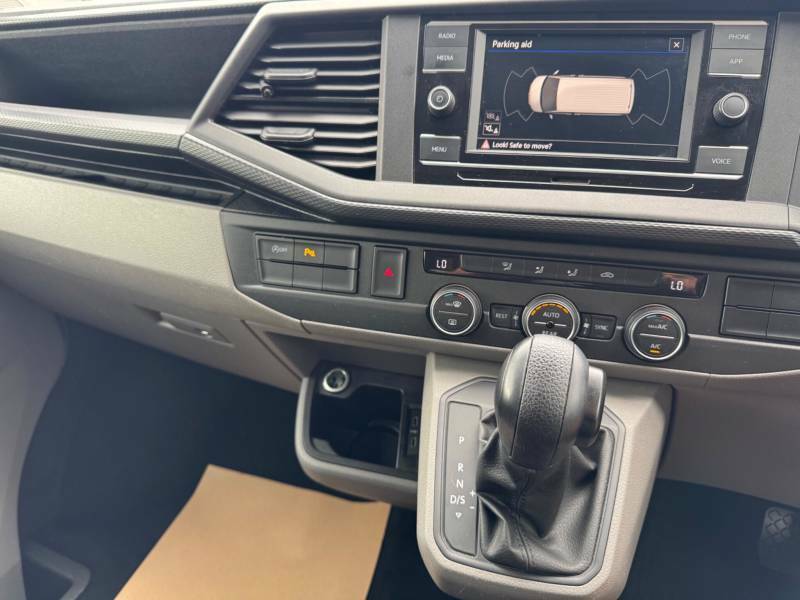 Volkswagen Transporter Shuttle 2.0 Tdi 110Ps S Minibus Black #13