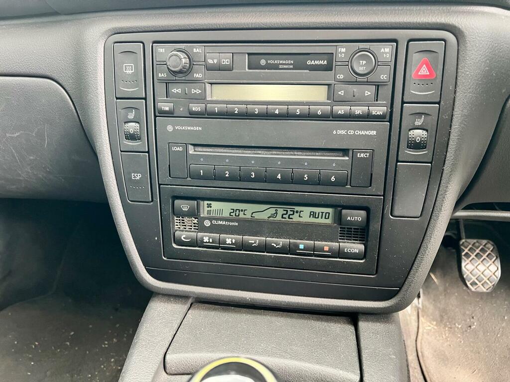 Volkswagen Passat 2.0 Highline Saloon 194 Gkm, 1 Silver #25
