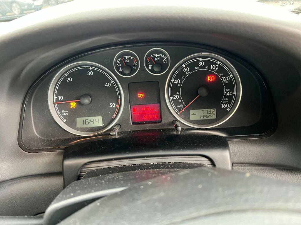 Volkswagen Passat 2.0 Highline Saloon 194 Gkm, 1 Silver #27