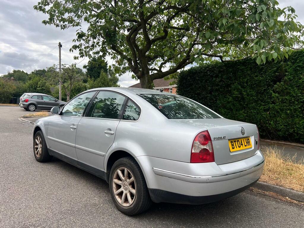 Volkswagen Passat 2.0 Highline Saloon 194 Gkm, 1 Silver #11