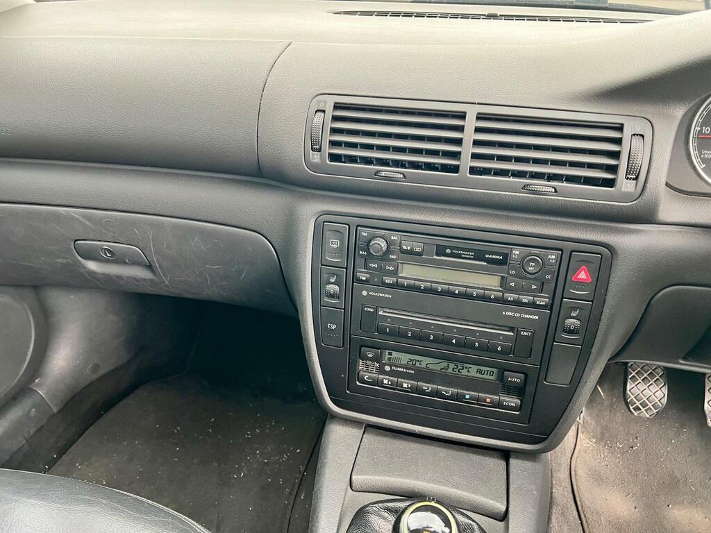 Volkswagen Passat 2.0 Highline Saloon 194 Gkm, 1 Silver #24