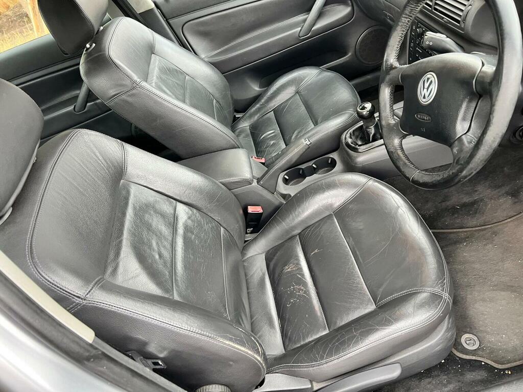 Volkswagen Passat 2.0 Highline Saloon 194 Gkm, 1 Silver #16