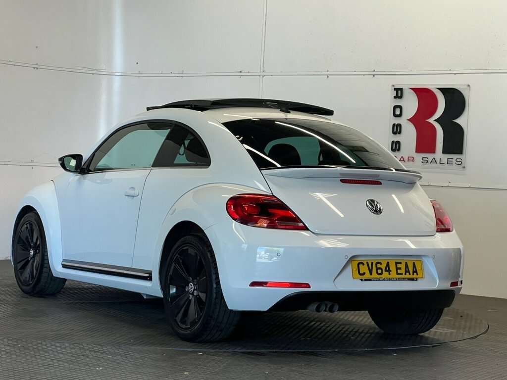 Volkswagen Beetle 2L Sport White #5