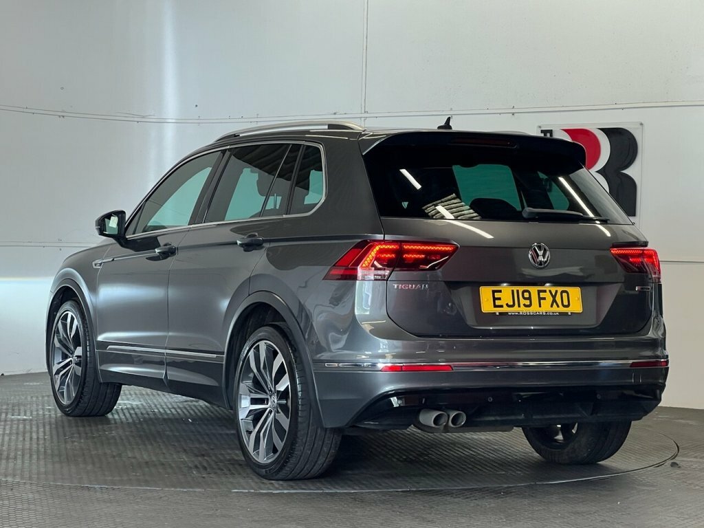 Volkswagen Tiguan 2L R-line Tech EJ19FXO Grey #5
