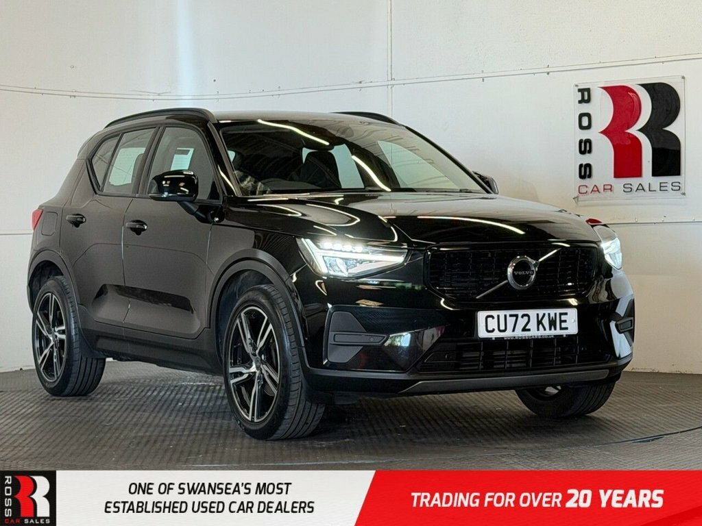 Volvo XC40 1.5L Start Black
