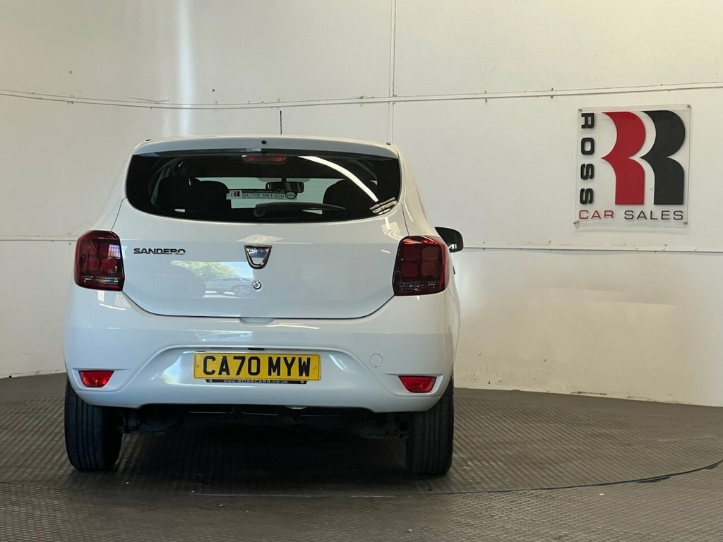 Dacia Sandero 1L Essential CA70MYW White #4