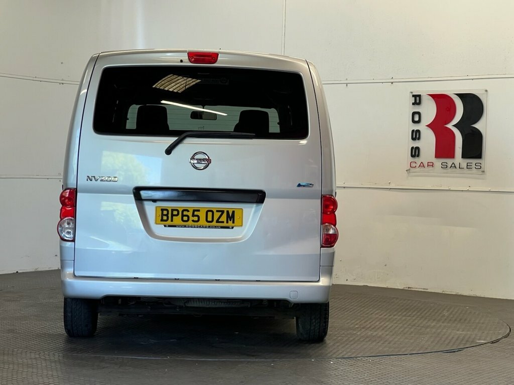 Nissan NV200 1.5L Acenta Silver #4
