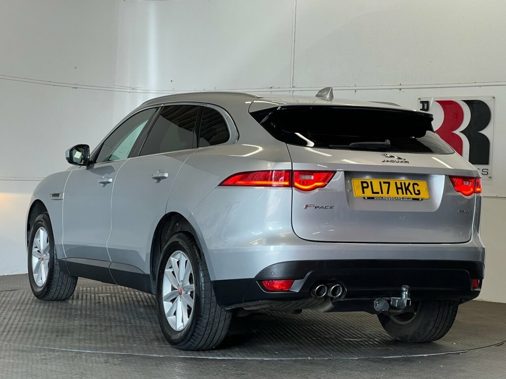 Jaguar F-Pace Prestige Silver #5