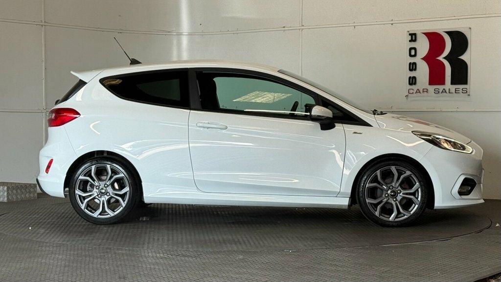 Ford Fiesta 1L St-line EY19YJT White #2