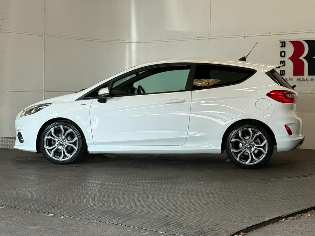 Ford Fiesta 1L St-line EY19YJT White #5