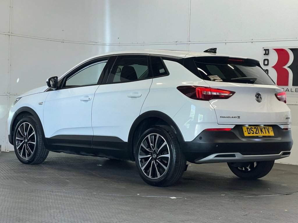 Vauxhall Grandland X 1.2L Elite Nav DS21KTV White #5