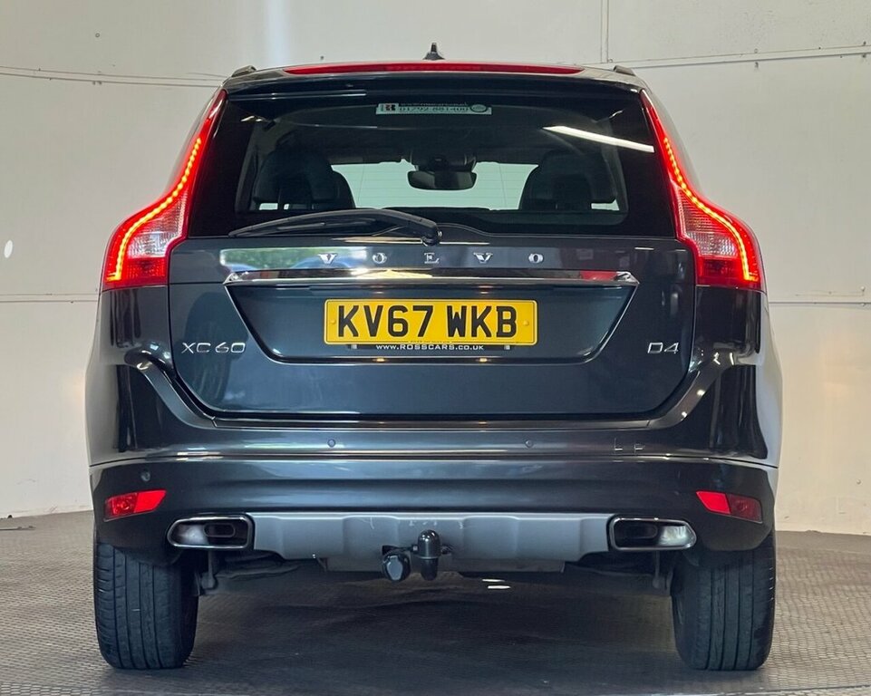 Volvo XC60 Suv Grey #4