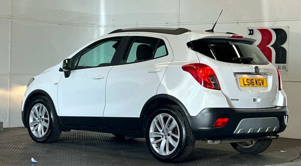 Vauxhall Mokka 1.4L Tech Line White #5