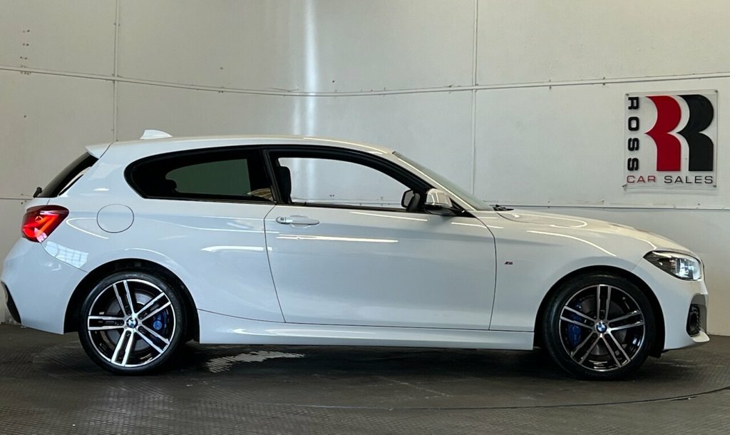 BMW 1 Series 1.5L M Sport Shadow Edition White #2