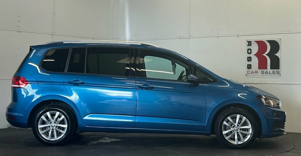 Volkswagen Touran 1L Se Family Blue #2