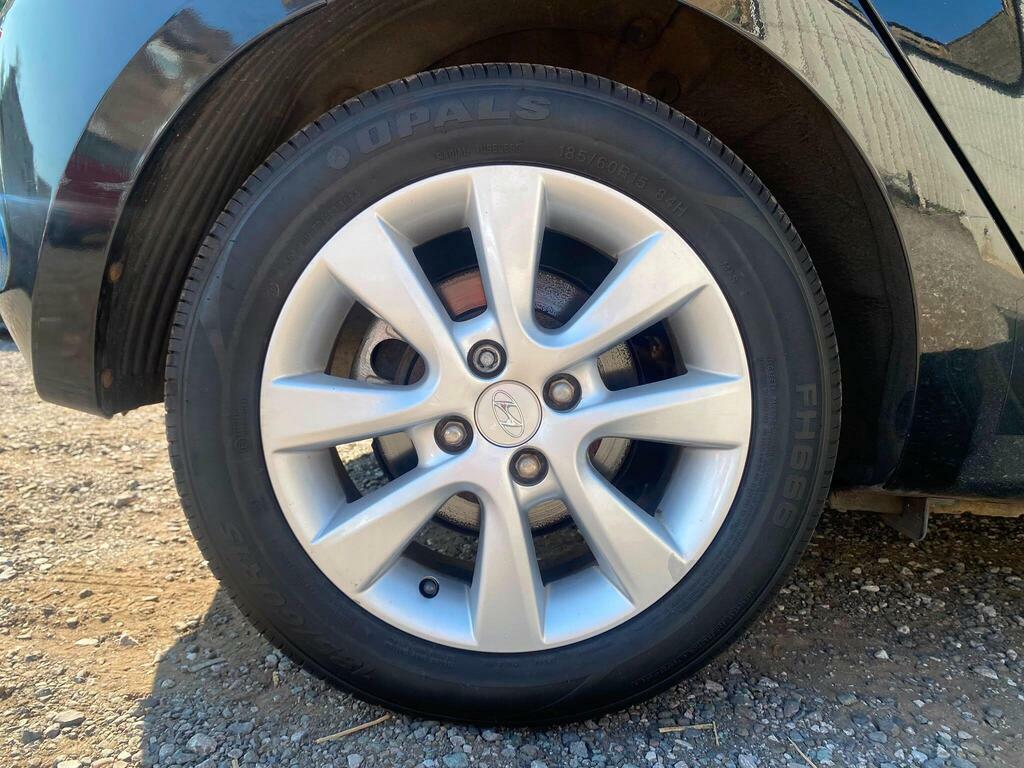 Hyundai I20 Hatchback 1.2 Active 2013 Black #19