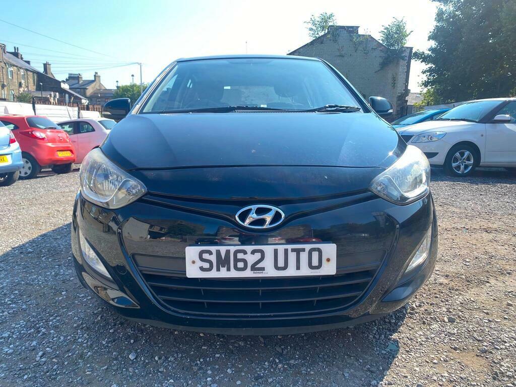 Hyundai I20 Hatchback 1.2 Active 2013 Black #3