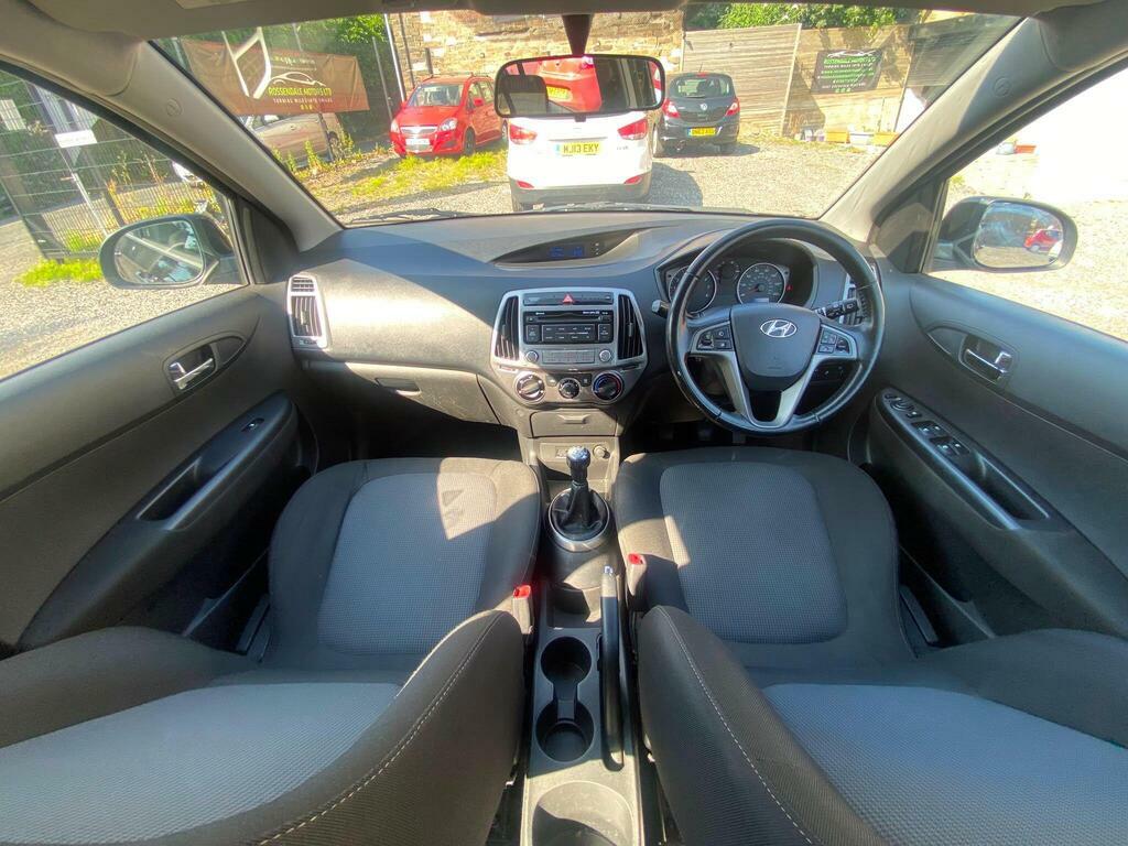 Hyundai I20 Hatchback 1.2 Active 2013 Black #20