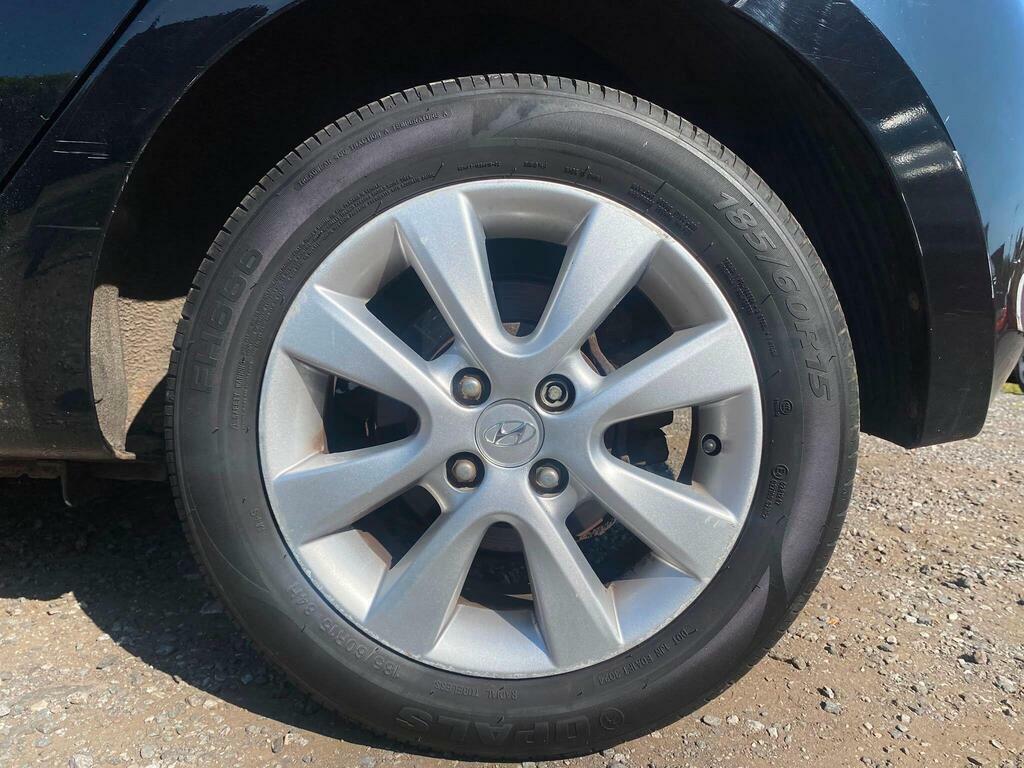 Hyundai I20 Hatchback 1.2 Active 2013 Black #21